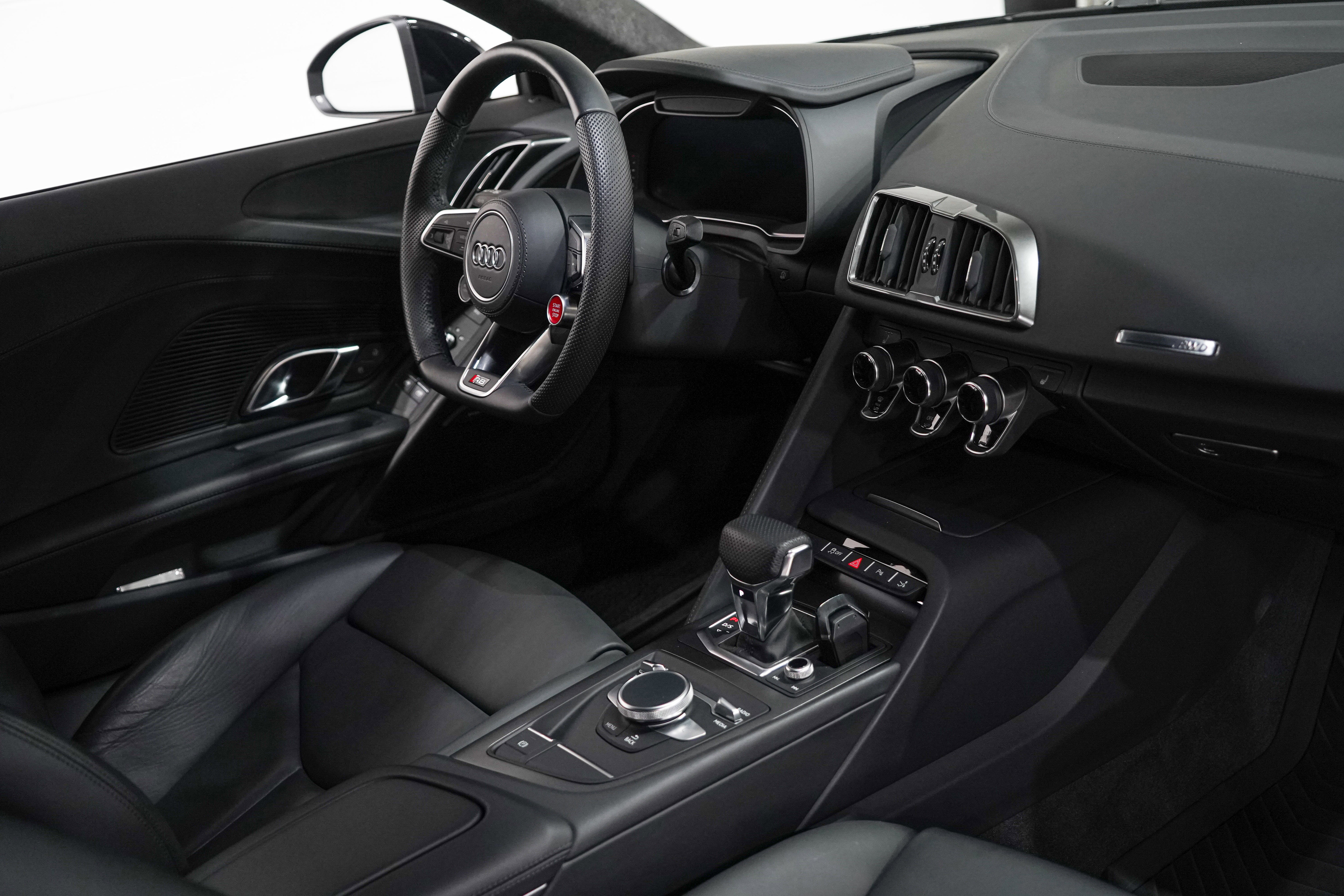 Used 2023 Audi R8 V10 performance RWD image 14