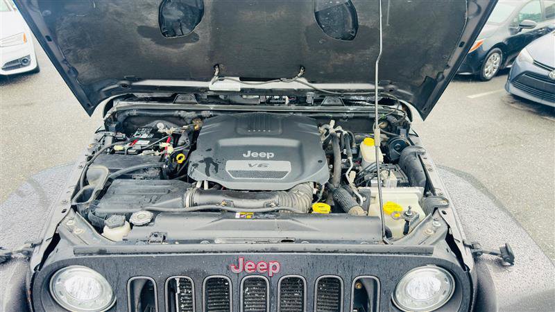 Used 2018 Jeep Wrangler Rubicon AWD/4WD image 30