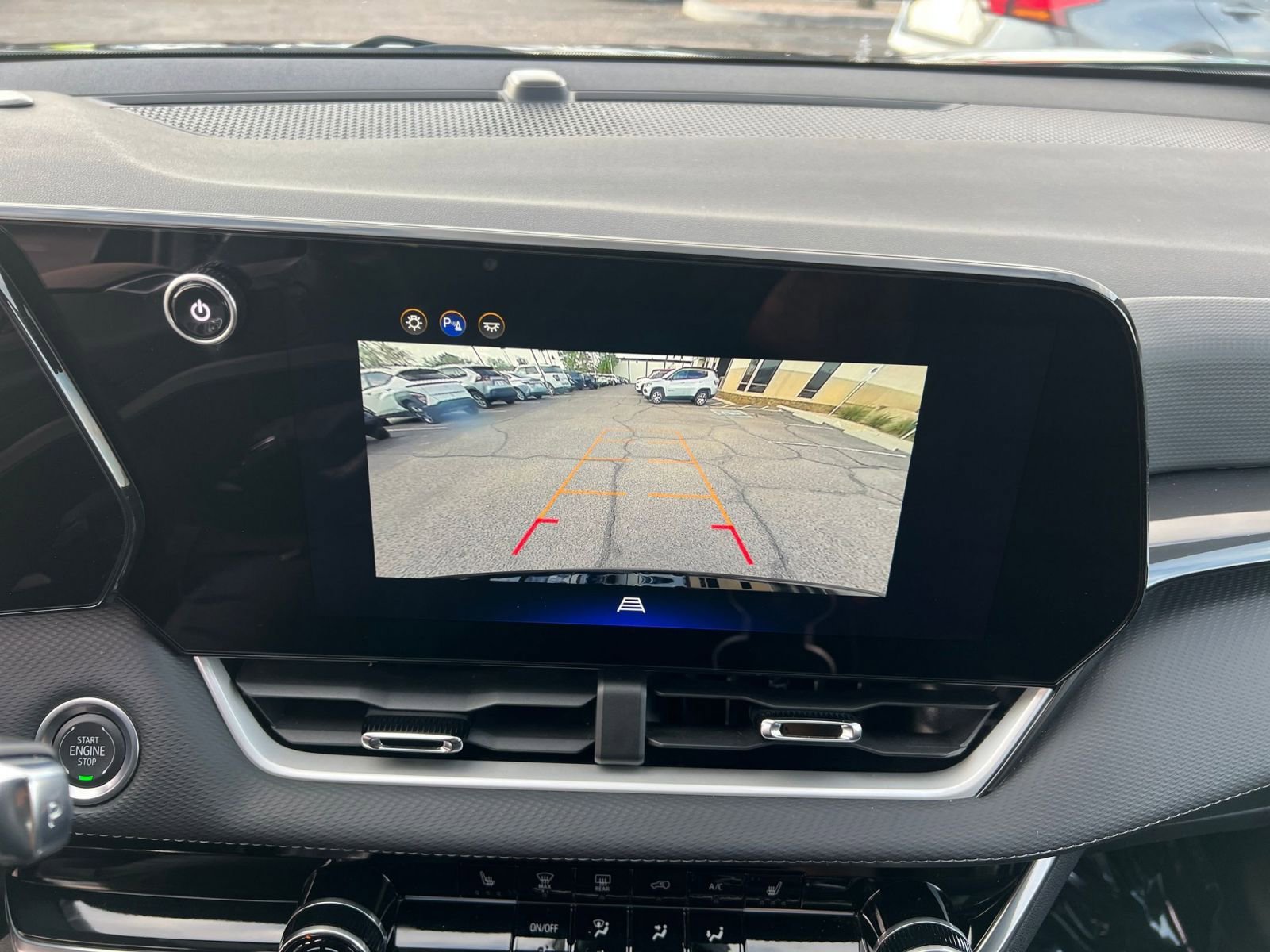 Used 2025 Chevrolet Equinox LT image 17