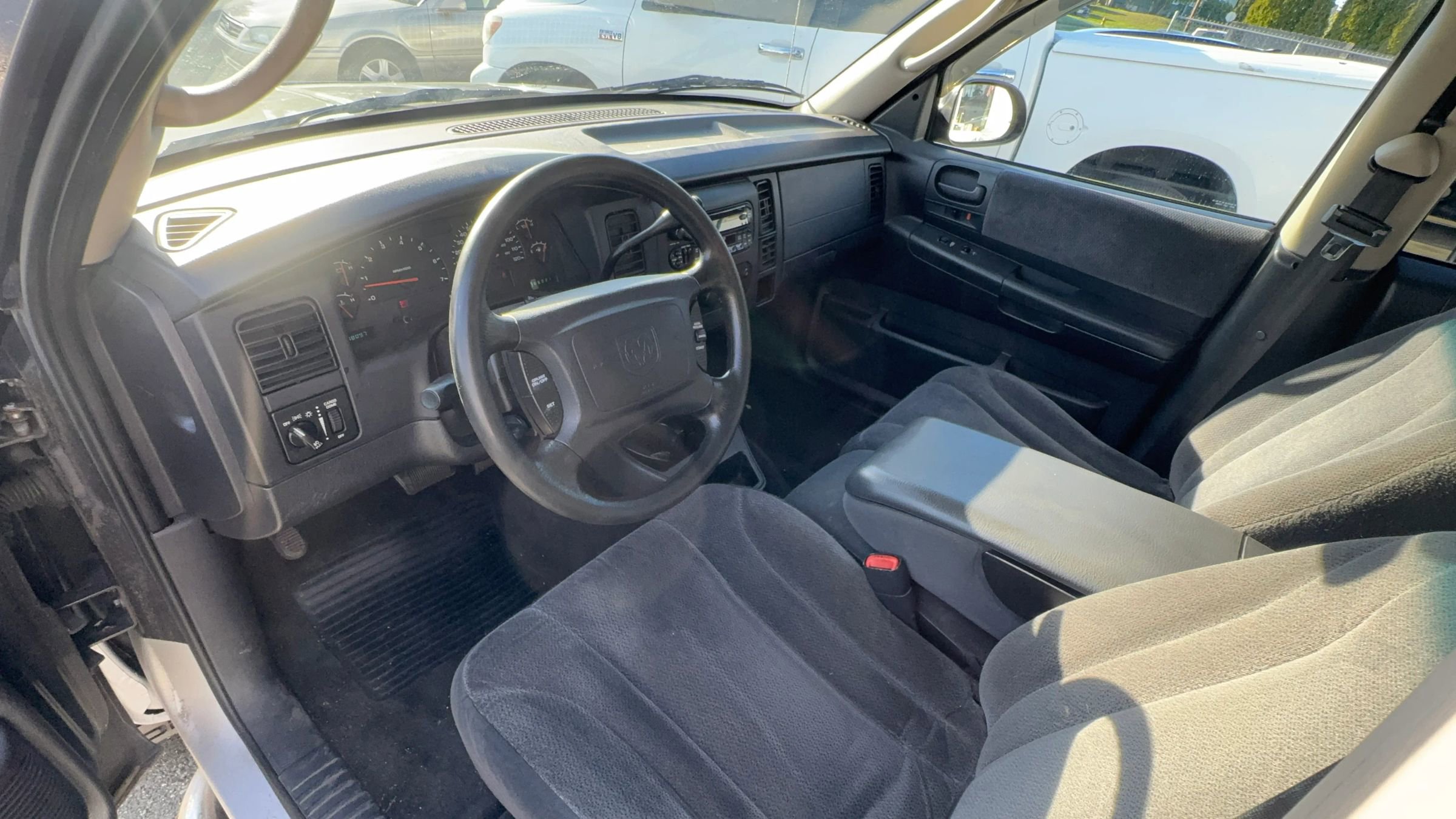 Used 2004 Dodge Dakota SLT w/ PWR Convenience Group image 8