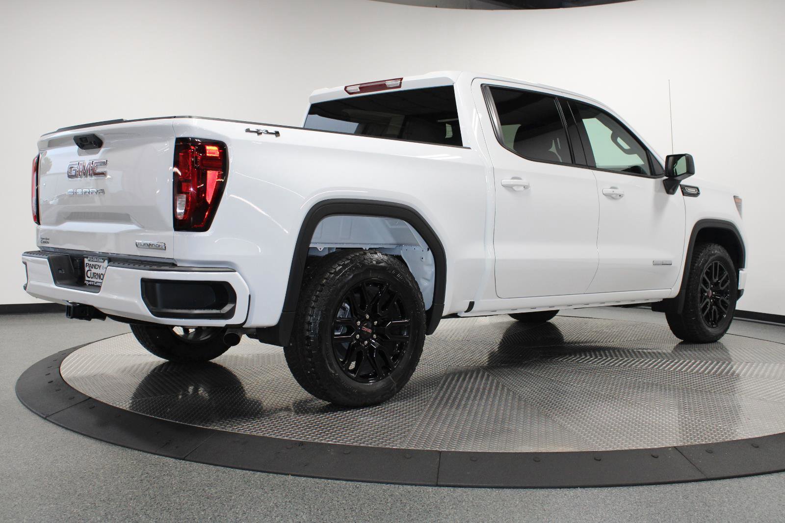 New 2025 GMC Sierra 1500 Elevation image 15