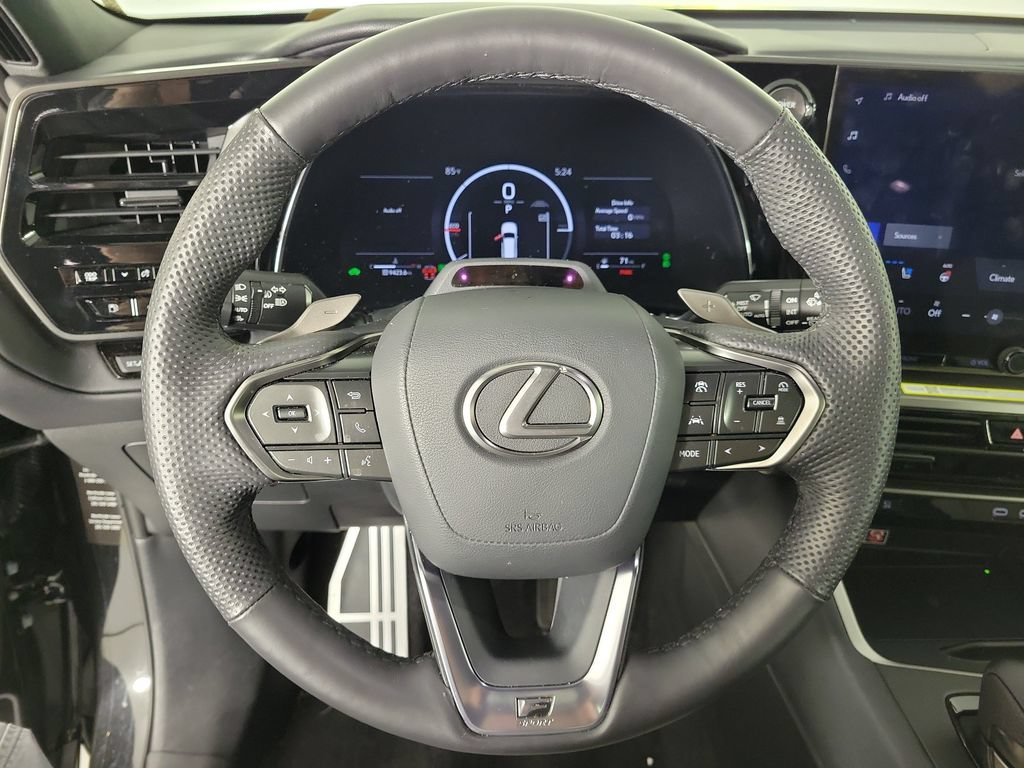 Used 2026 Lexus TX 500h AWD w/ Technology Package image 20