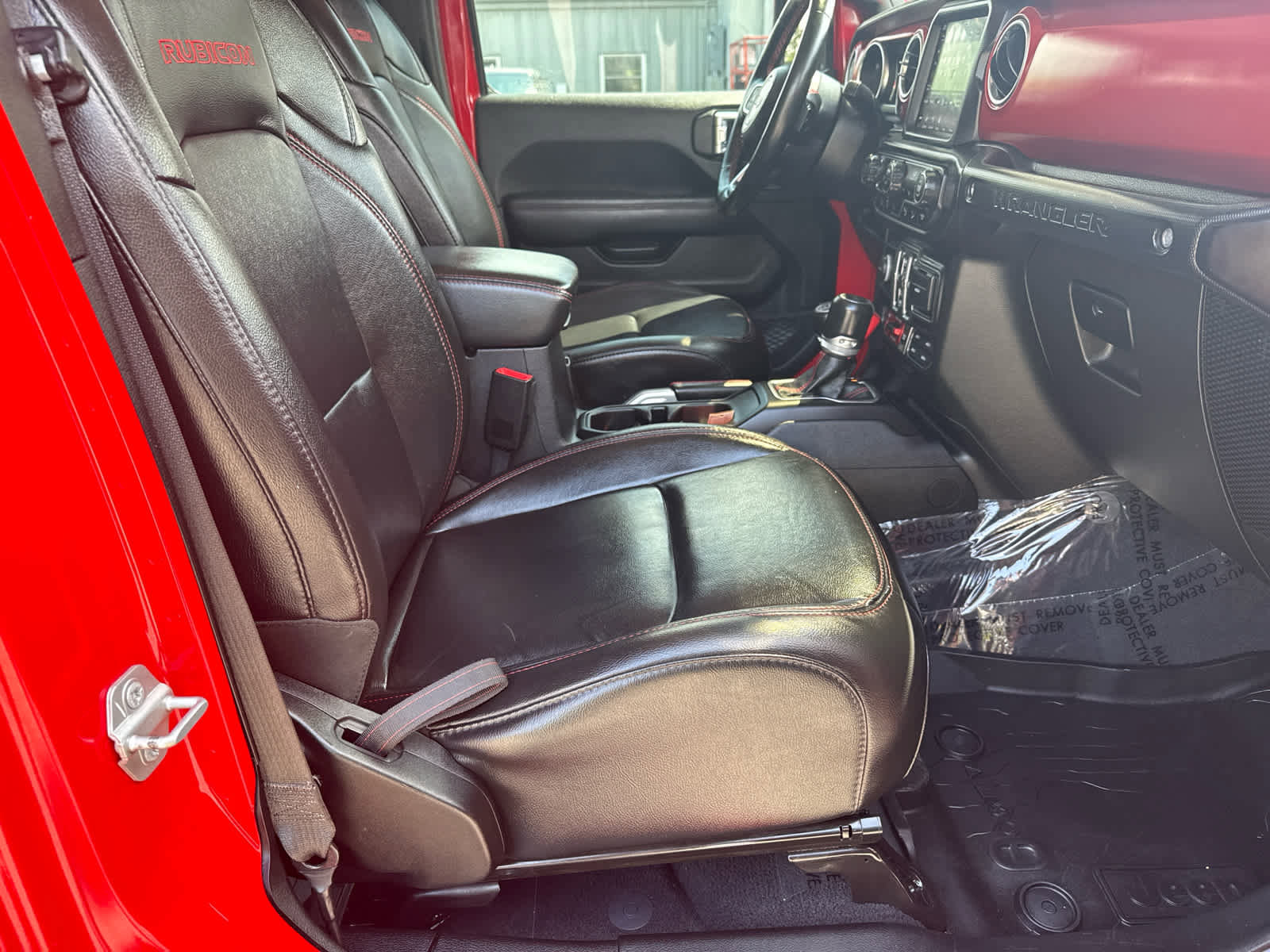 Used 2020 Jeep Wrangler Unlimited Rubicon AWD/4WD image 12