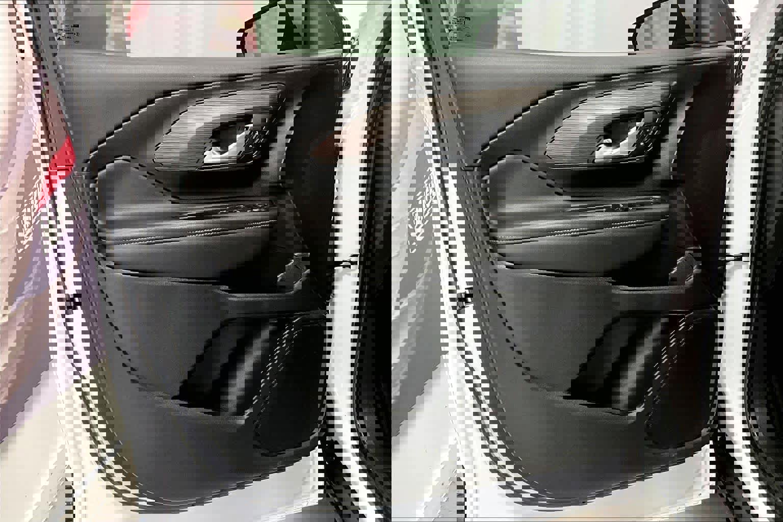 Used 2022 GMC Terrain SLE w/ Driver Convenience Package image 27