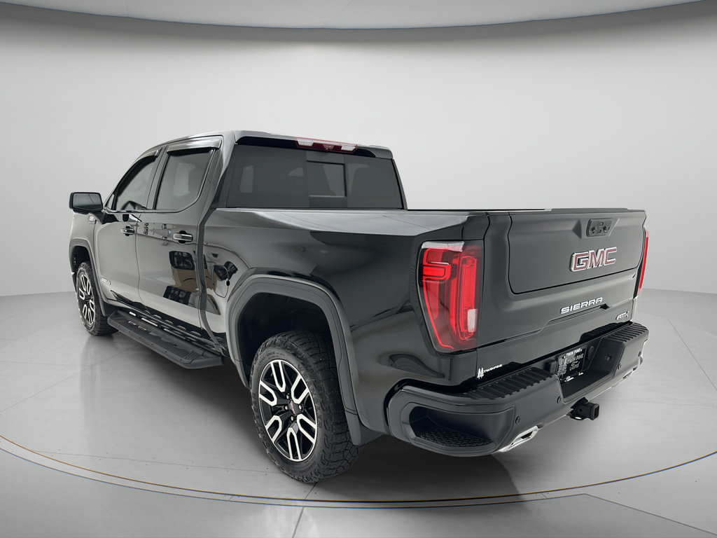 Used 2024 GMC Sierra 1500 AT4 w/ Technology Package AWD/4WD image 6