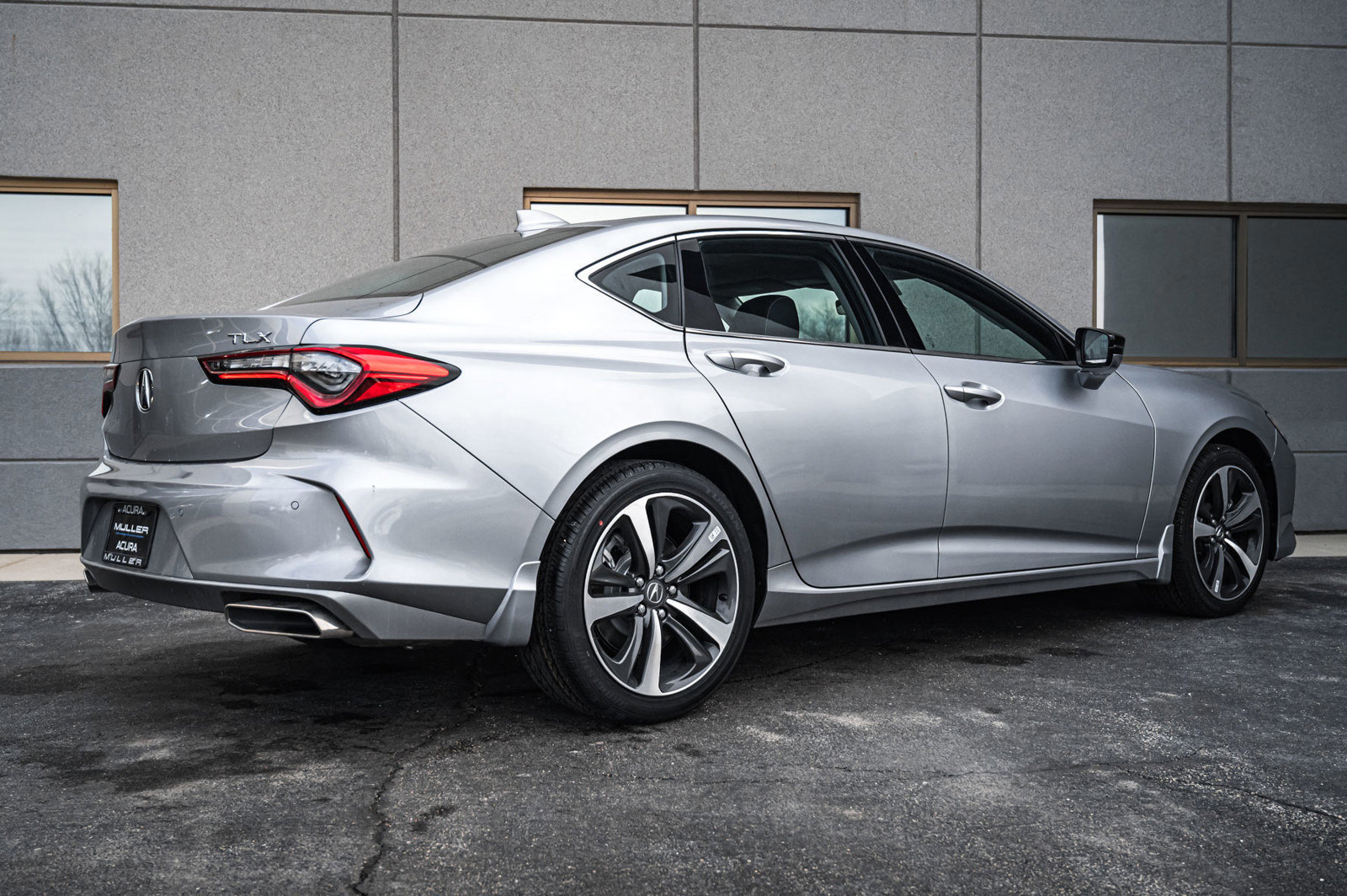 New 2025 Acura TLX w/ Technology Package video 3