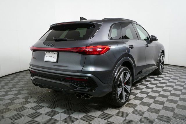 New 2025 Audi SQ5 Premium Plus AWD/4WD image 3
