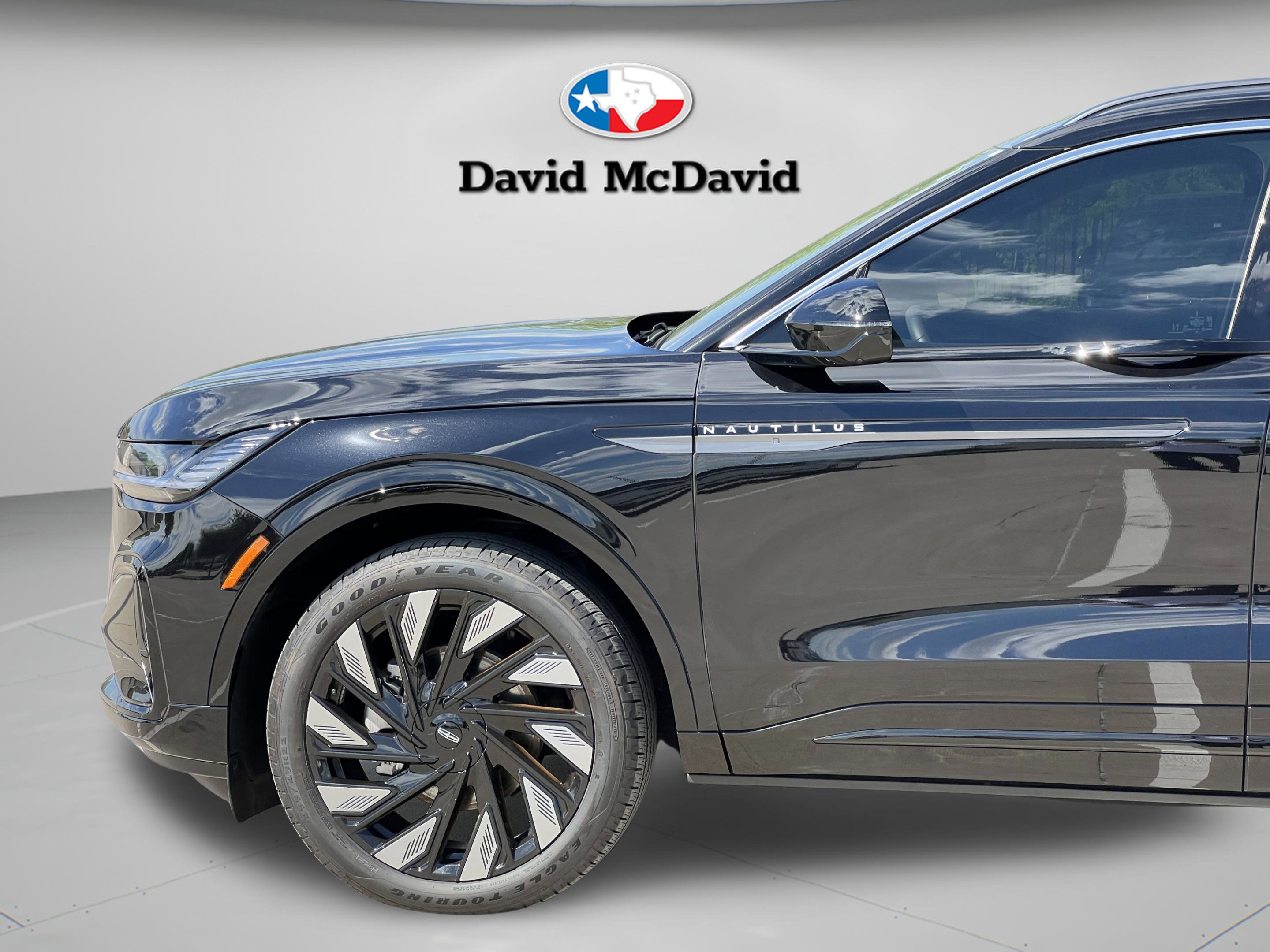 New 2025 Lincoln Nautilus Black Label w/ Jet Appearance Package image 28