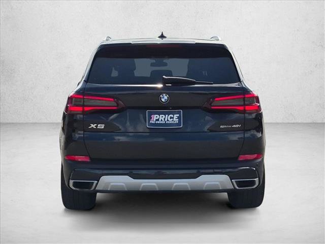 Used 2022 BMW X5 sDrive40i w/ Parking Assistance Package RWD image 6