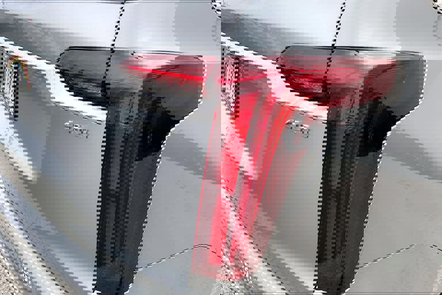 Used 2024 Cadillac XT6 Premium Luxury image 33