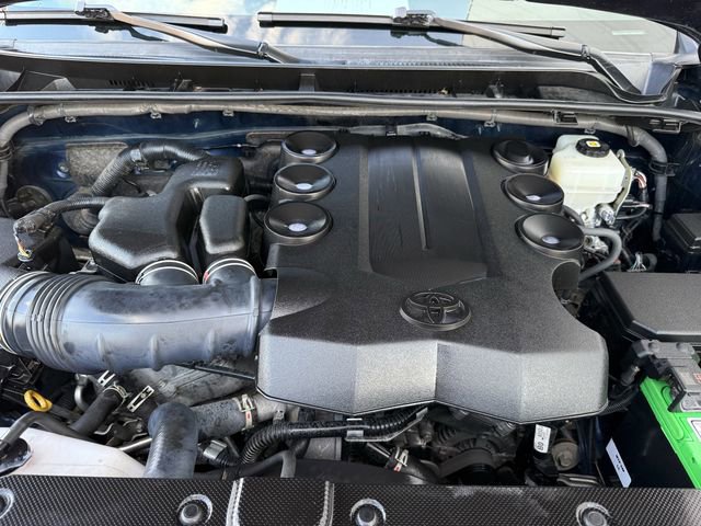 Used 2021 Toyota 4Runner Venture image 32