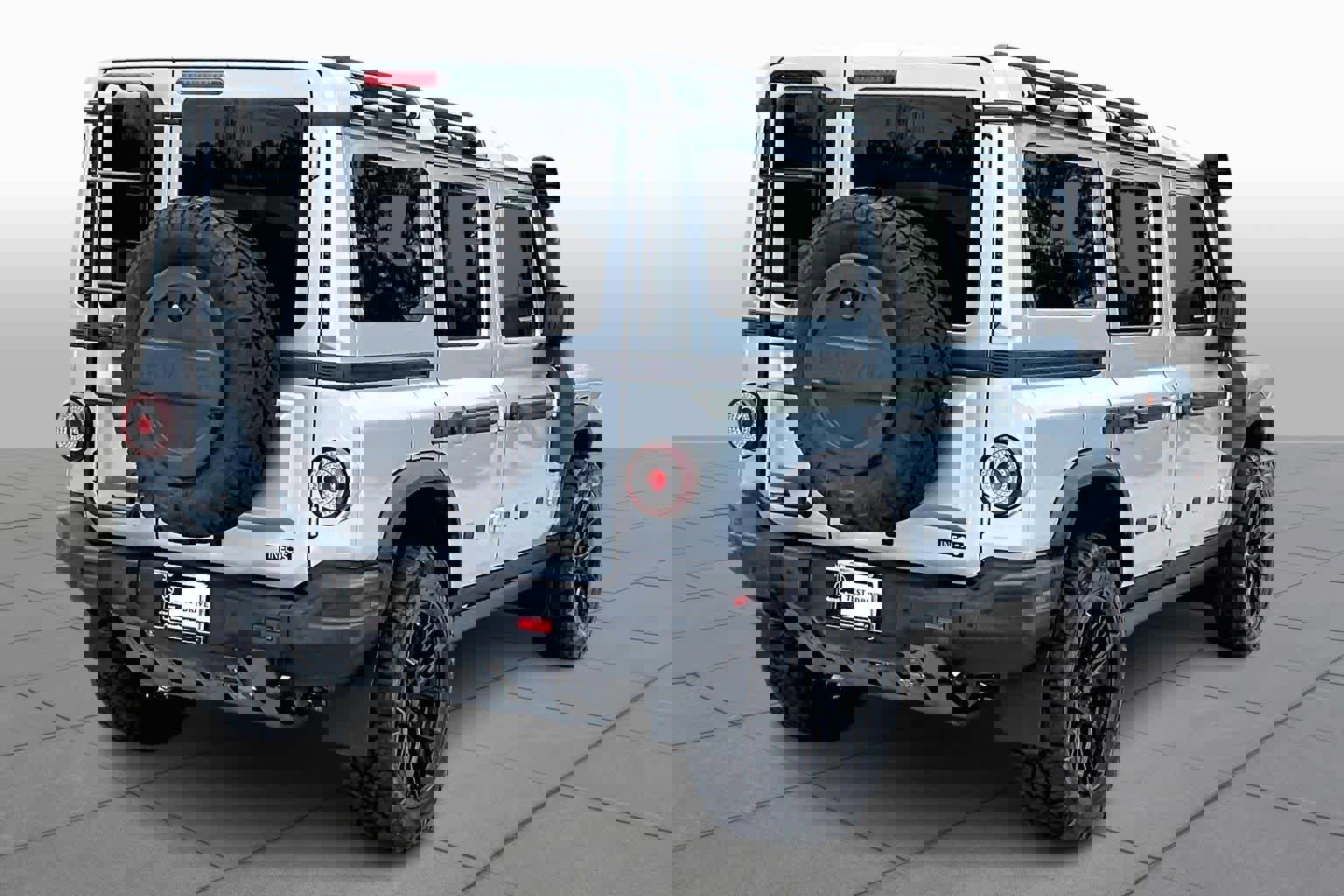 Used 2024 INEOS Grenadier image 12