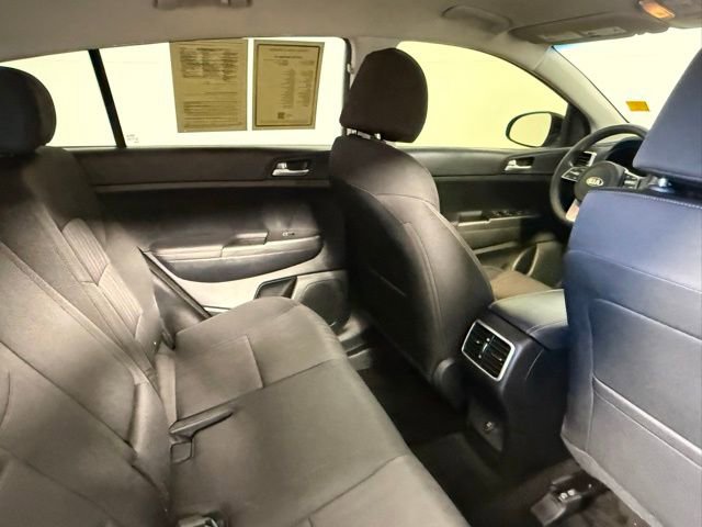 Used 2022 Kia Sportage LX image 42