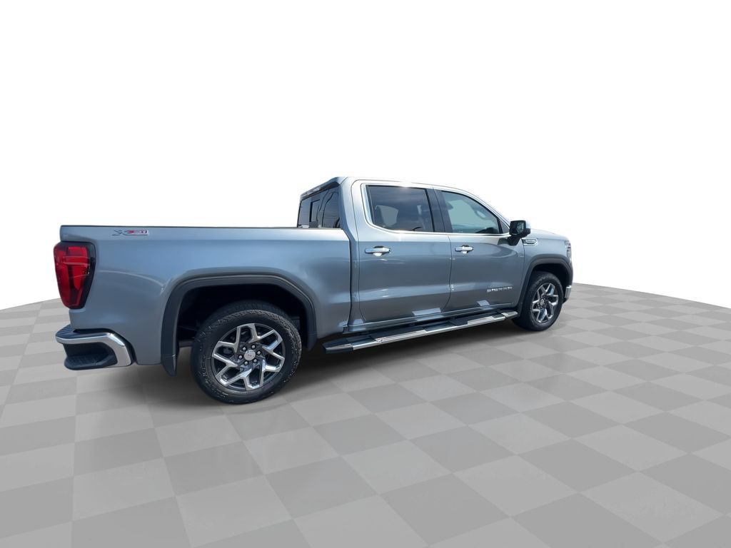 Used 2024 GMC Sierra 1500 SLT w/ SLT Premium Plus Package AWD/4WD image 8