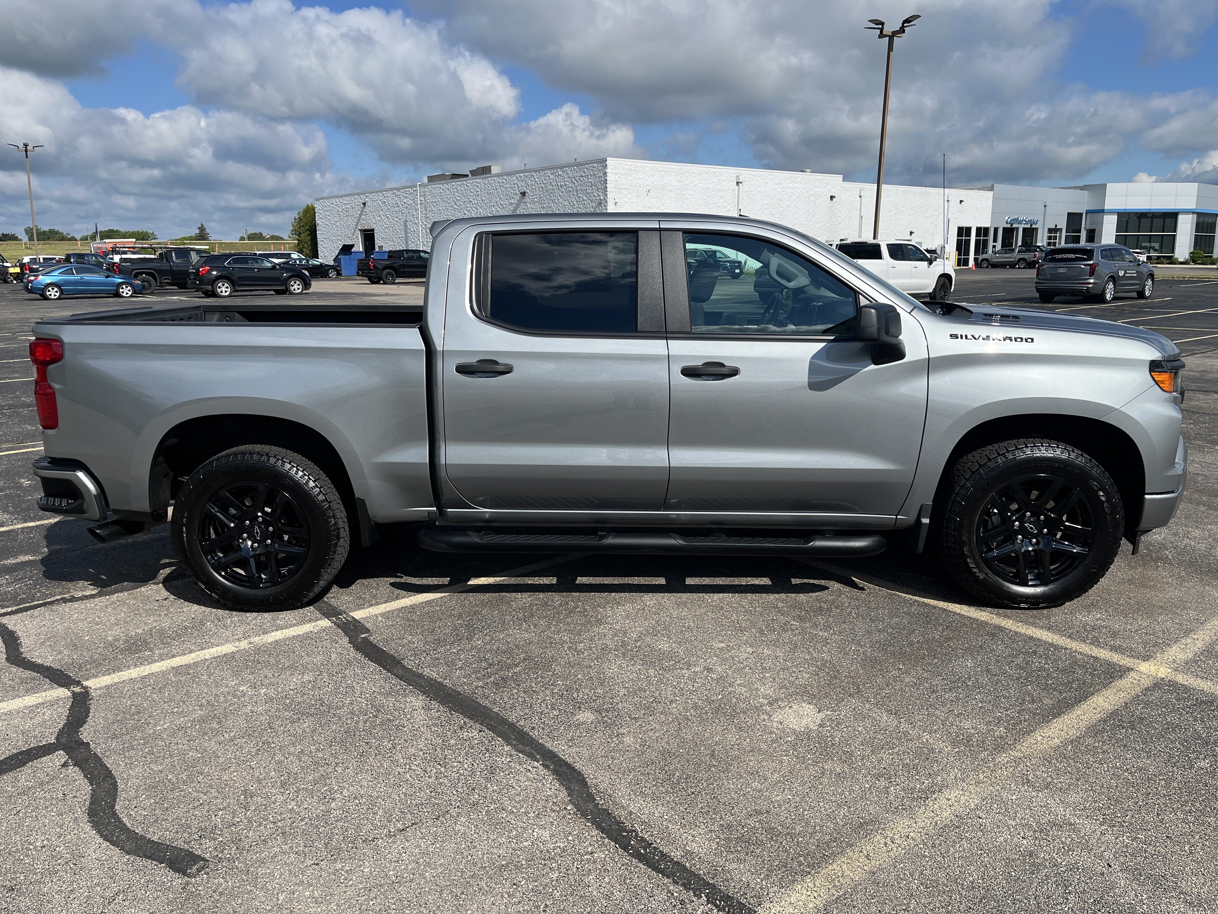 Used 2025 Chevrolet Silverado 1500 Custom w/ Rally Edition AWD/4WD image 7