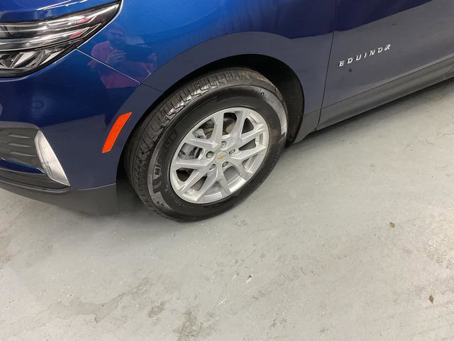 Used 2022 Chevrolet Equinox LT FWD image 3