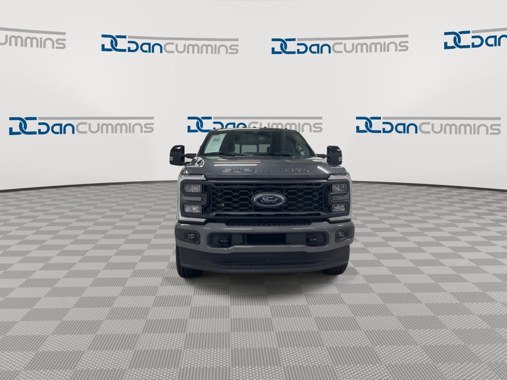 Used 2024 Ford F250 Lariat w/ Lariat Ultimate Package AWD/4WD image 3