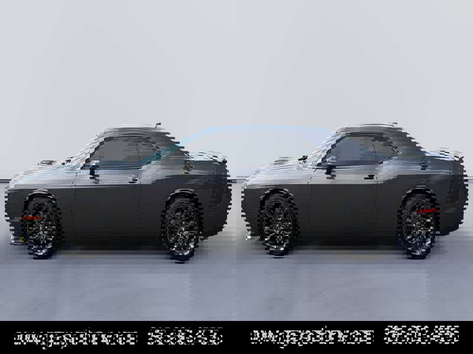 Used 2022 Dodge Challenger R/T Scat Pack w/ Shaker Package image 6