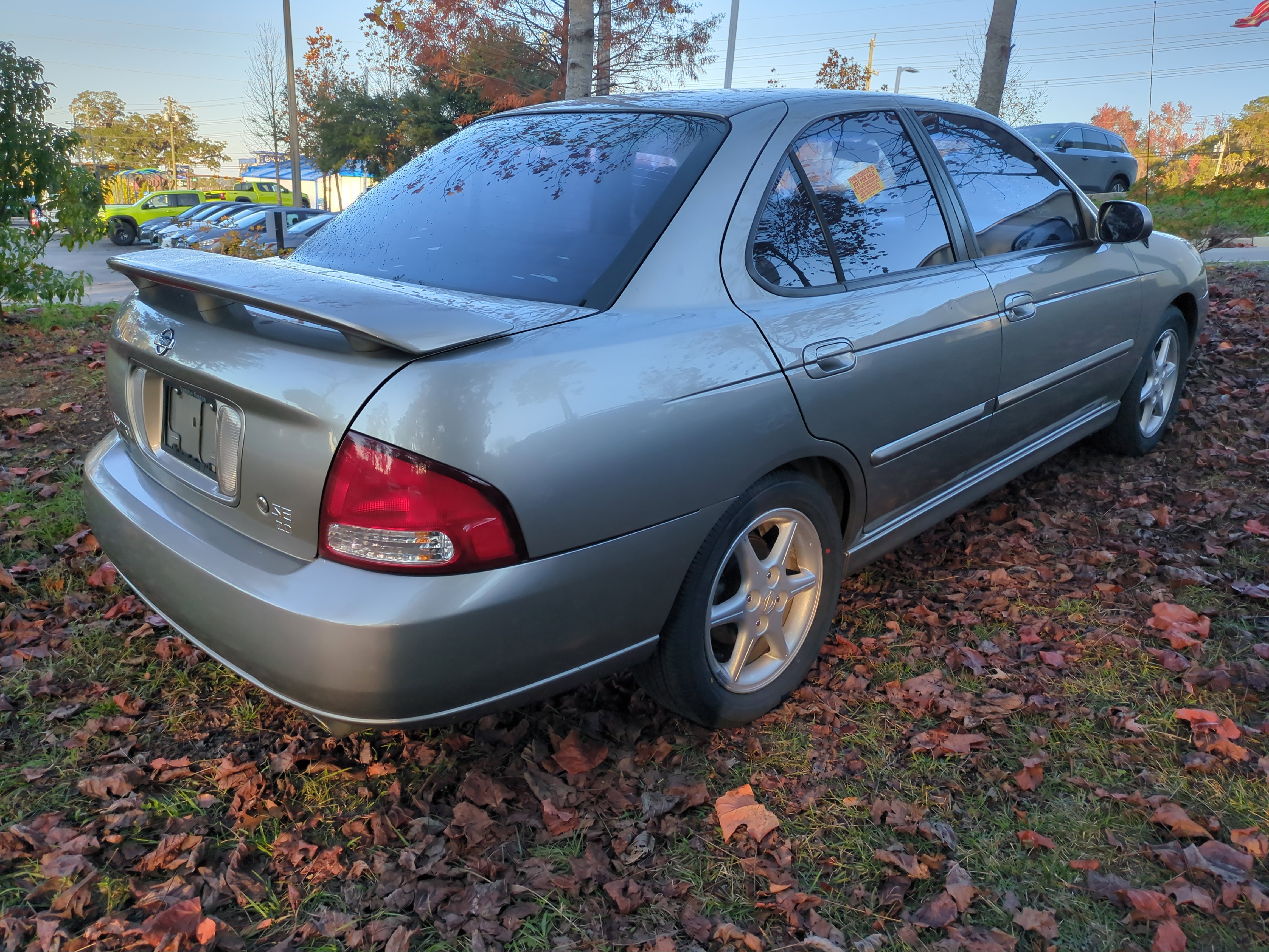 Used 2000 Nissan Sentra SE image 5