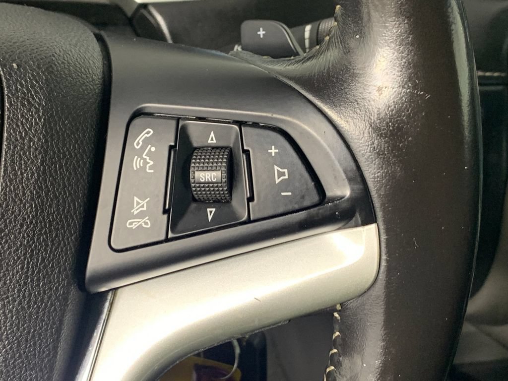 Used 2015 Chevrolet Camaro LT RWD image 22