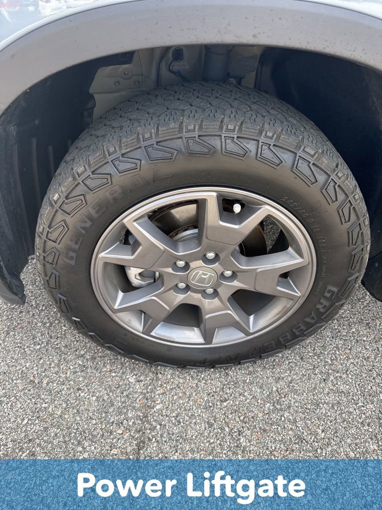 Used 2024 Honda Passport TrailSport image 11