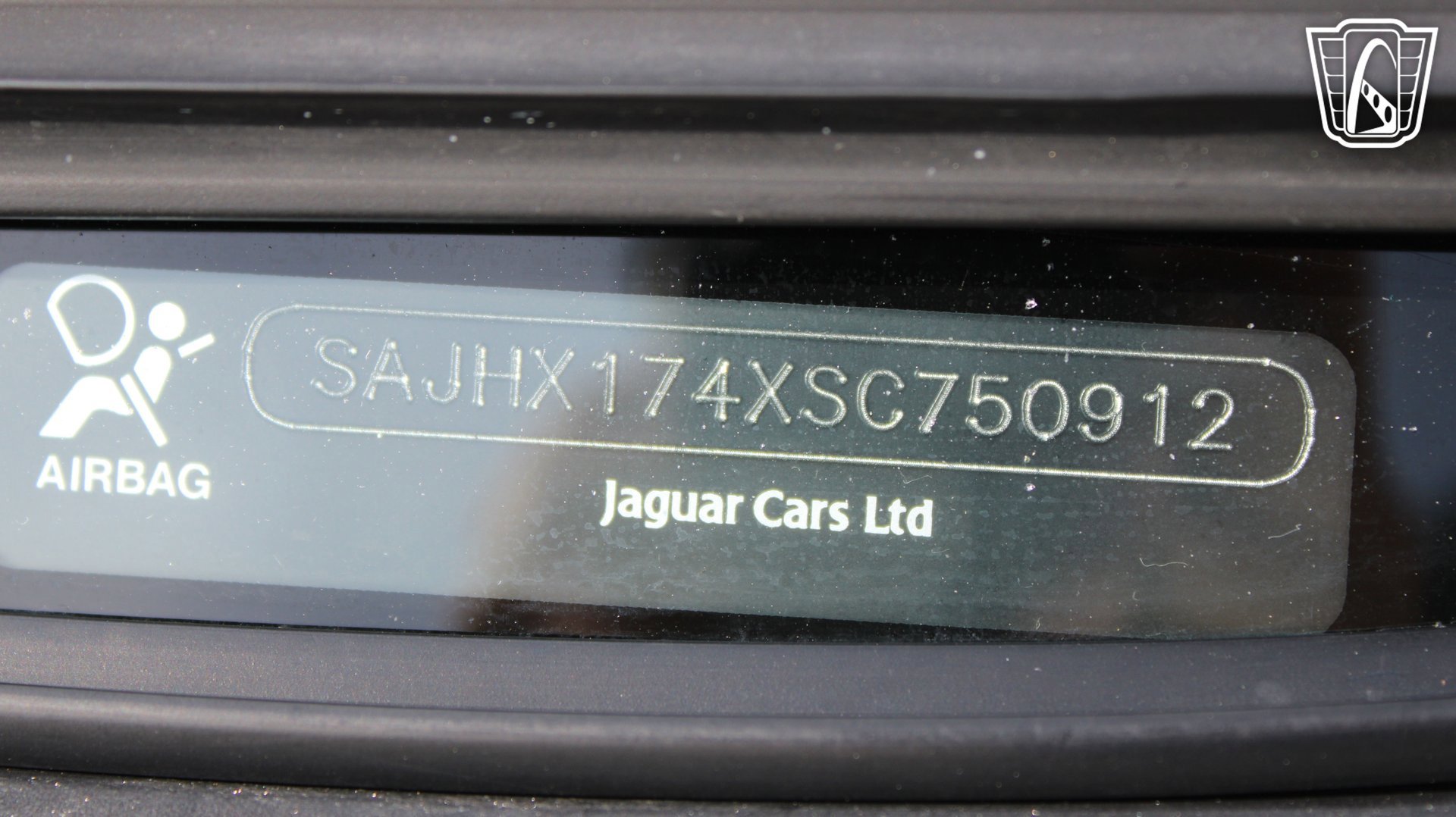 Used 1995 Jaguar XJ6 image 33