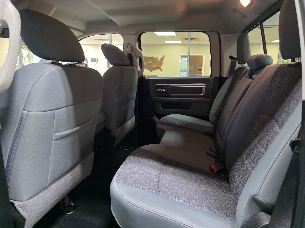 Used 2018 RAM 1500 Big Horn AWD/4WD image 19