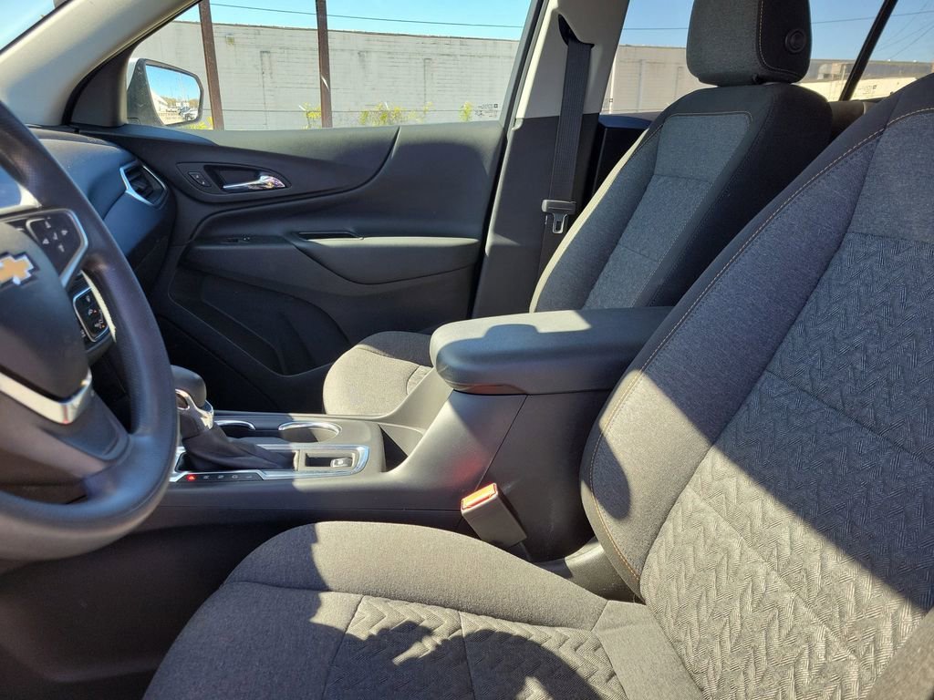 Used 2022 Chevrolet Equinox LT FWD image 18