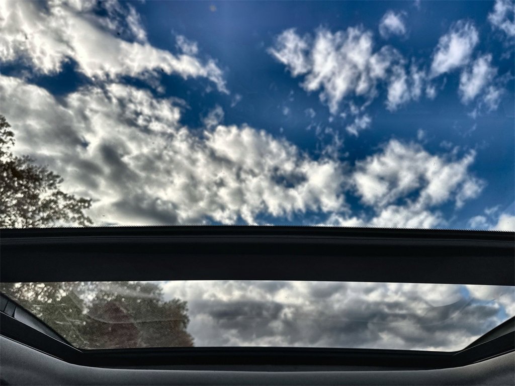 New 2025 Honda Pilot Touring image 16