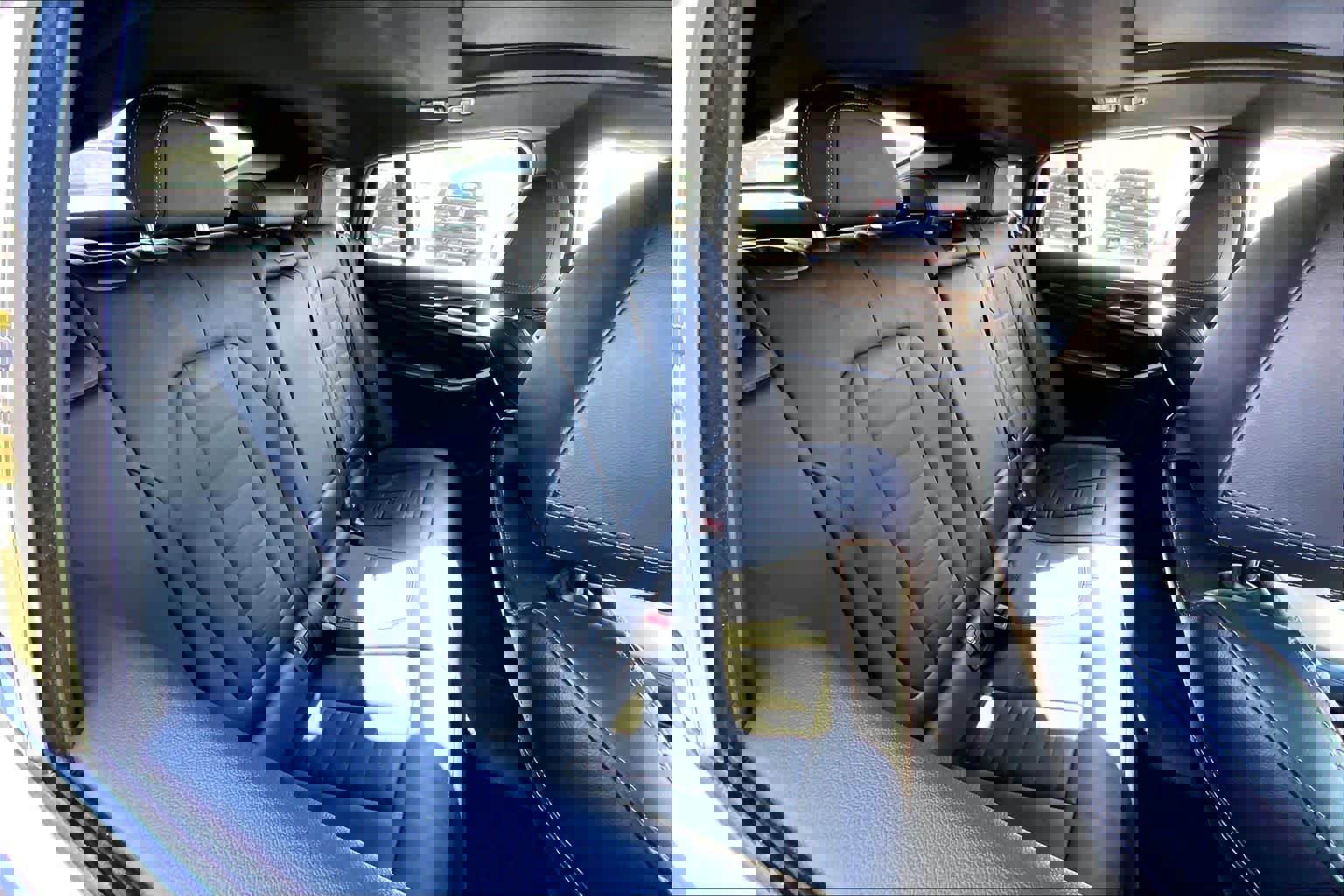 Used 2020 BMW X4 xDrive30i w/ Driving Assistance Package image 18