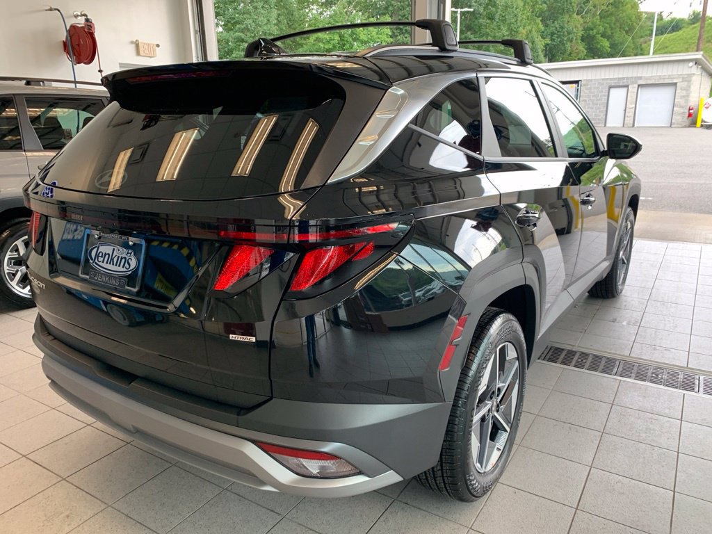 New 2026 Hyundai Tucson SEL Plus AWD/4WD image 16
