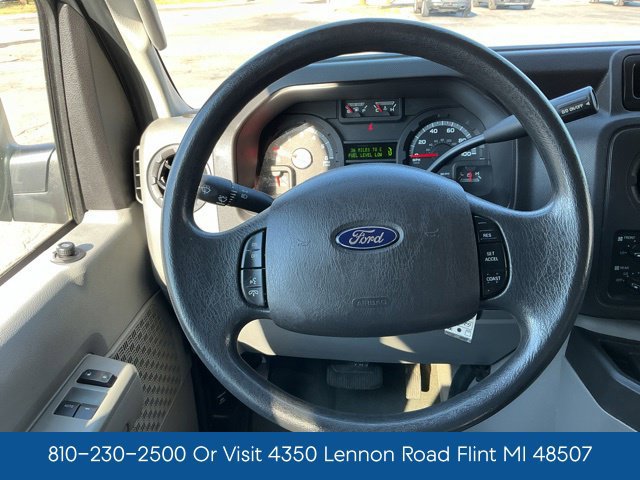 Used 2014 Ford E-150 and Econoline 150 Wagon RWD image 24