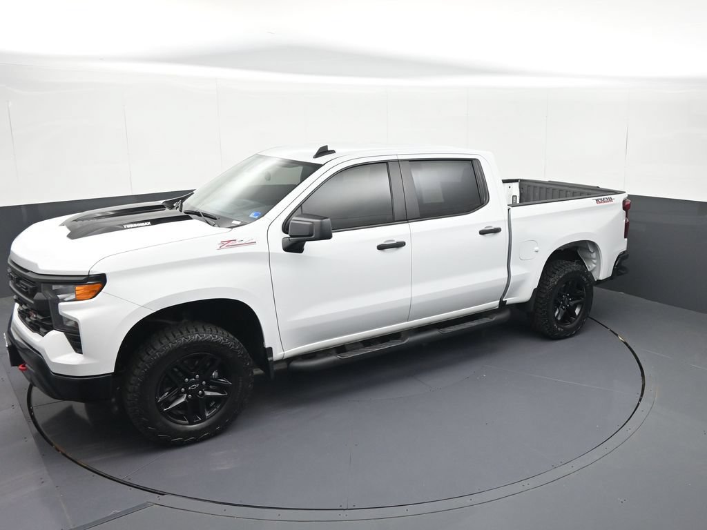 Used 2024 Chevrolet Silverado 1500 Custom Trail Boss AWD/4WD image 22