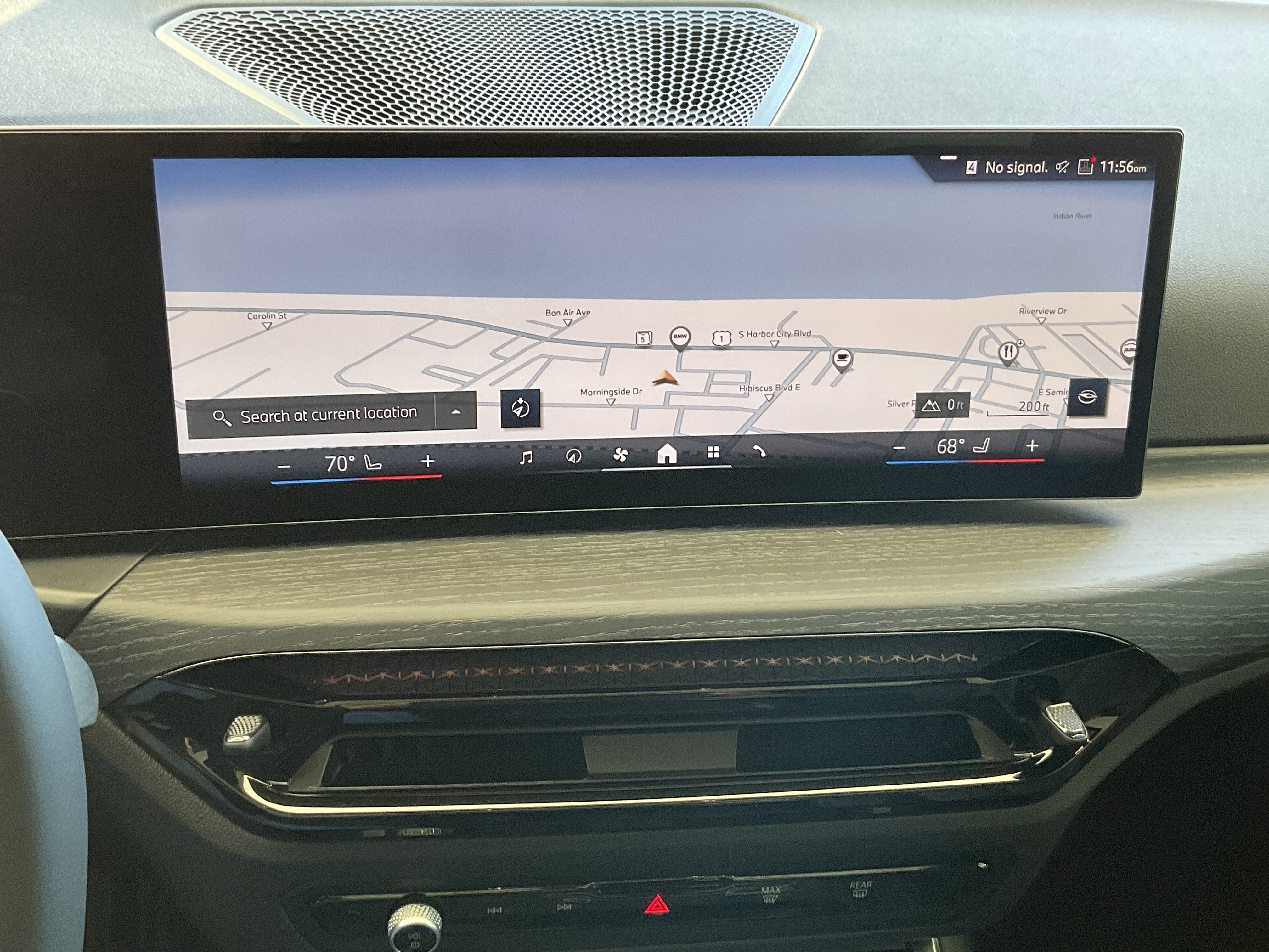 Certified 2025 BMW 330i Sedan image 19