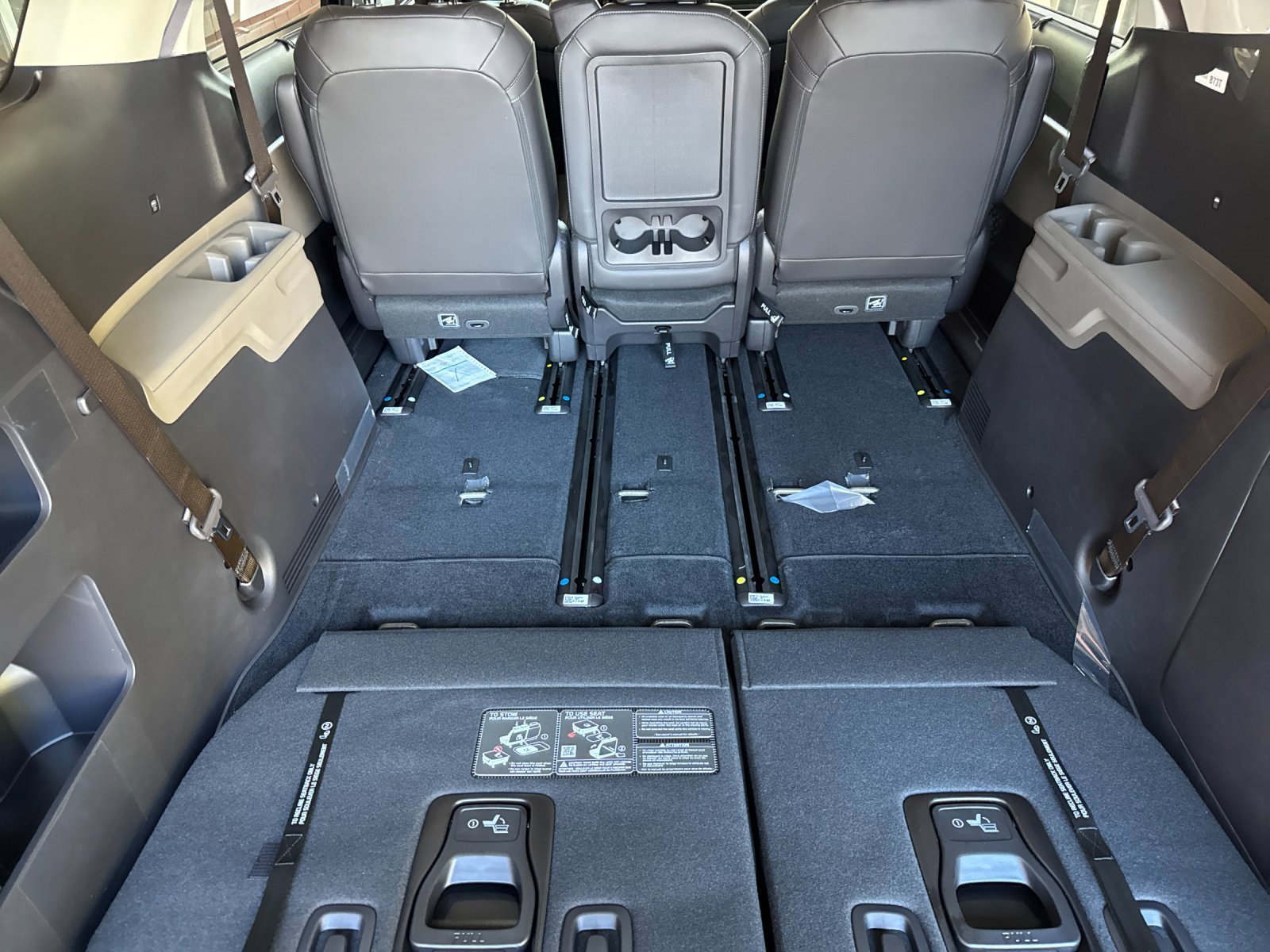 New 2026 Kia Carnival SX image 16