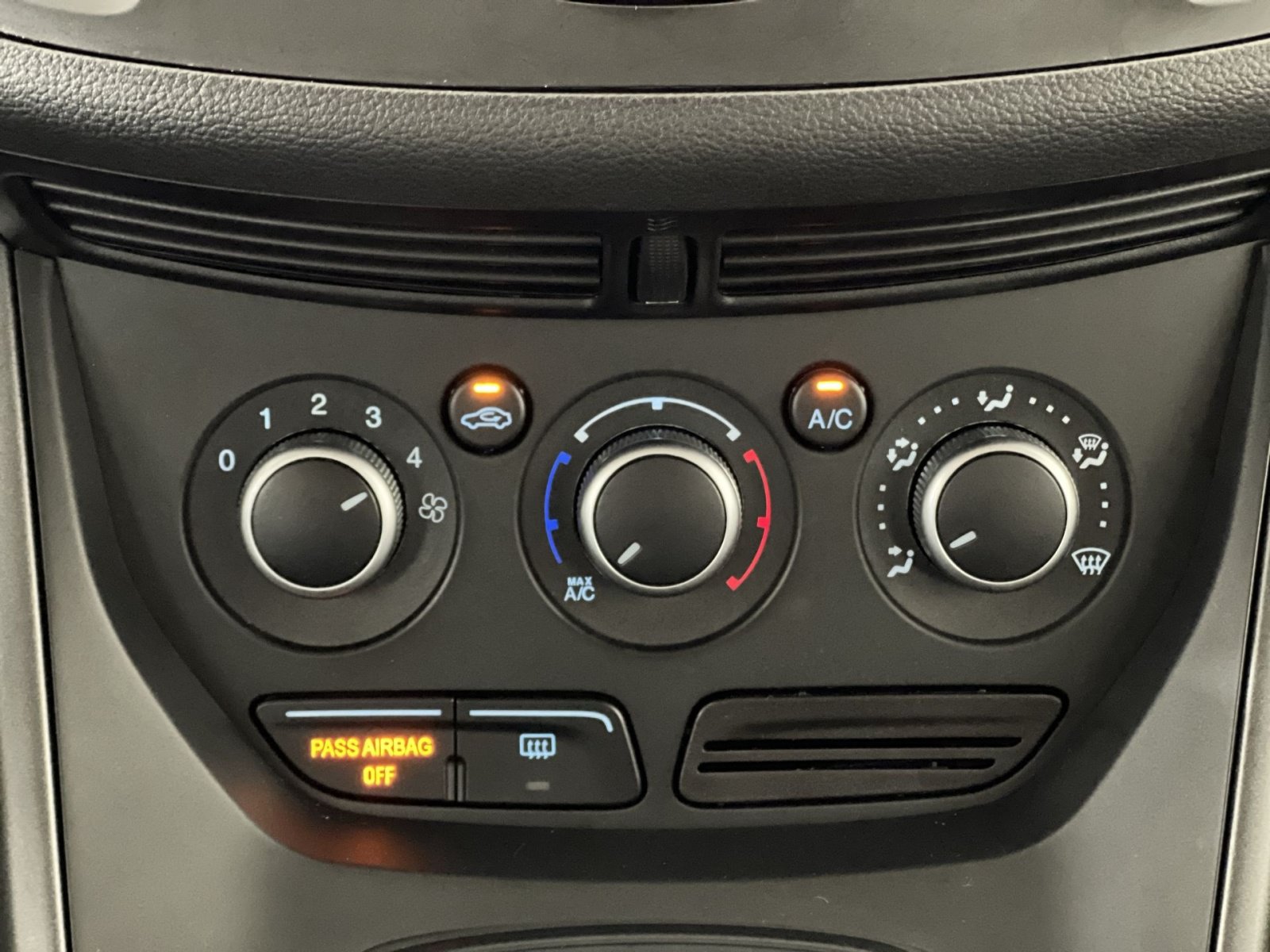 Used 2016 Ford Escape S FWD image 20