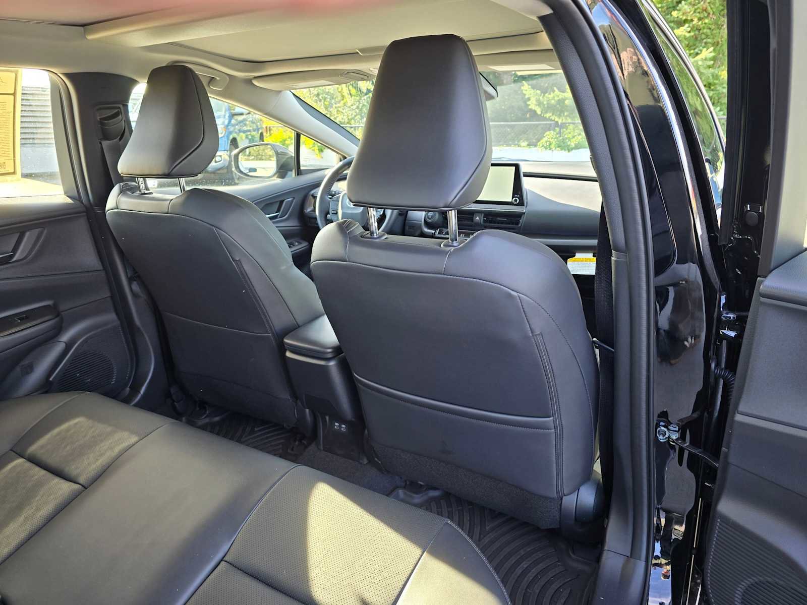 Certified 2025 Toyota Prius AWD image 15