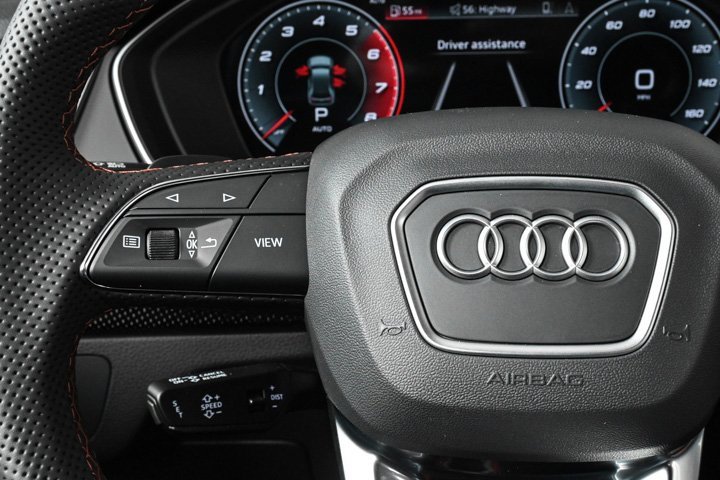New 2025 Audi SQ5 Premium Plus image 10