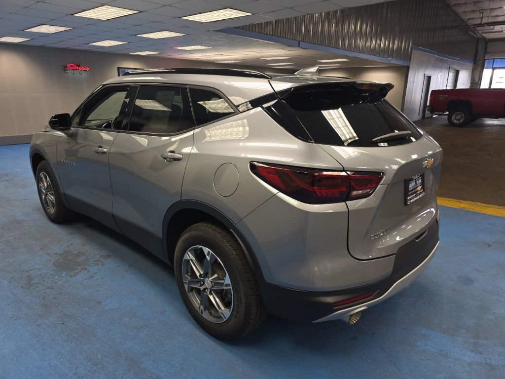 Certified 2024 Chevrolet Blazer LT w/ Convenience Package FWD image 10