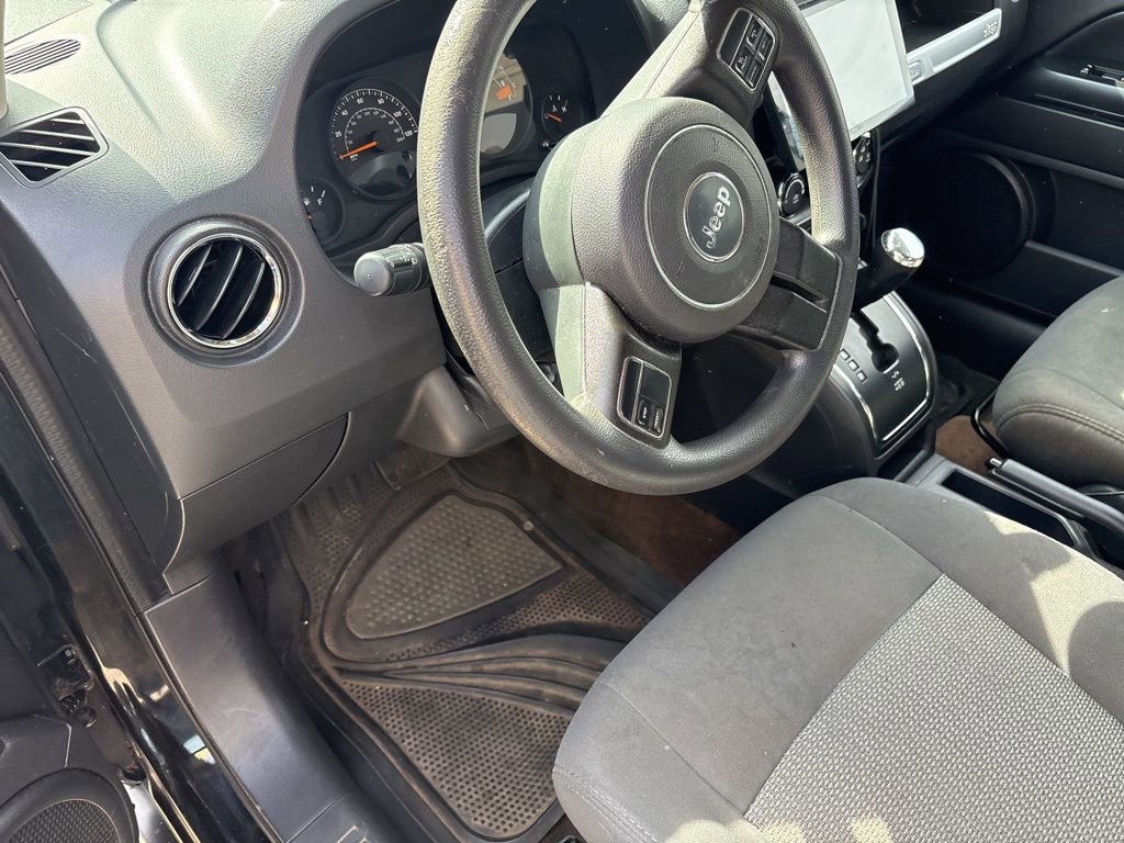 Used 2014 Jeep Compass Sport w/ Power Value Group AWD/4WD image 9