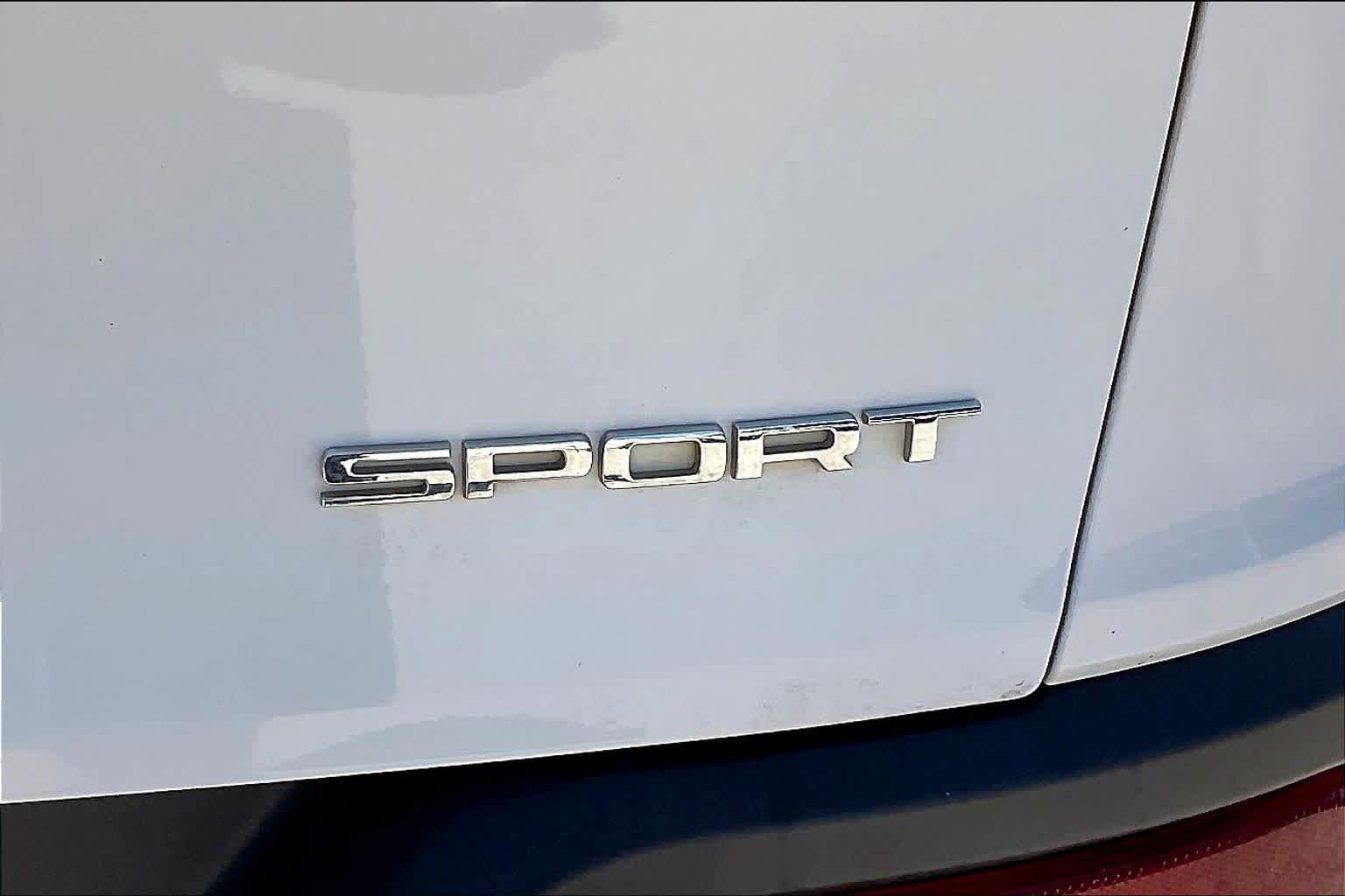 Used 2017 Jeep Cherokee Sport image 10