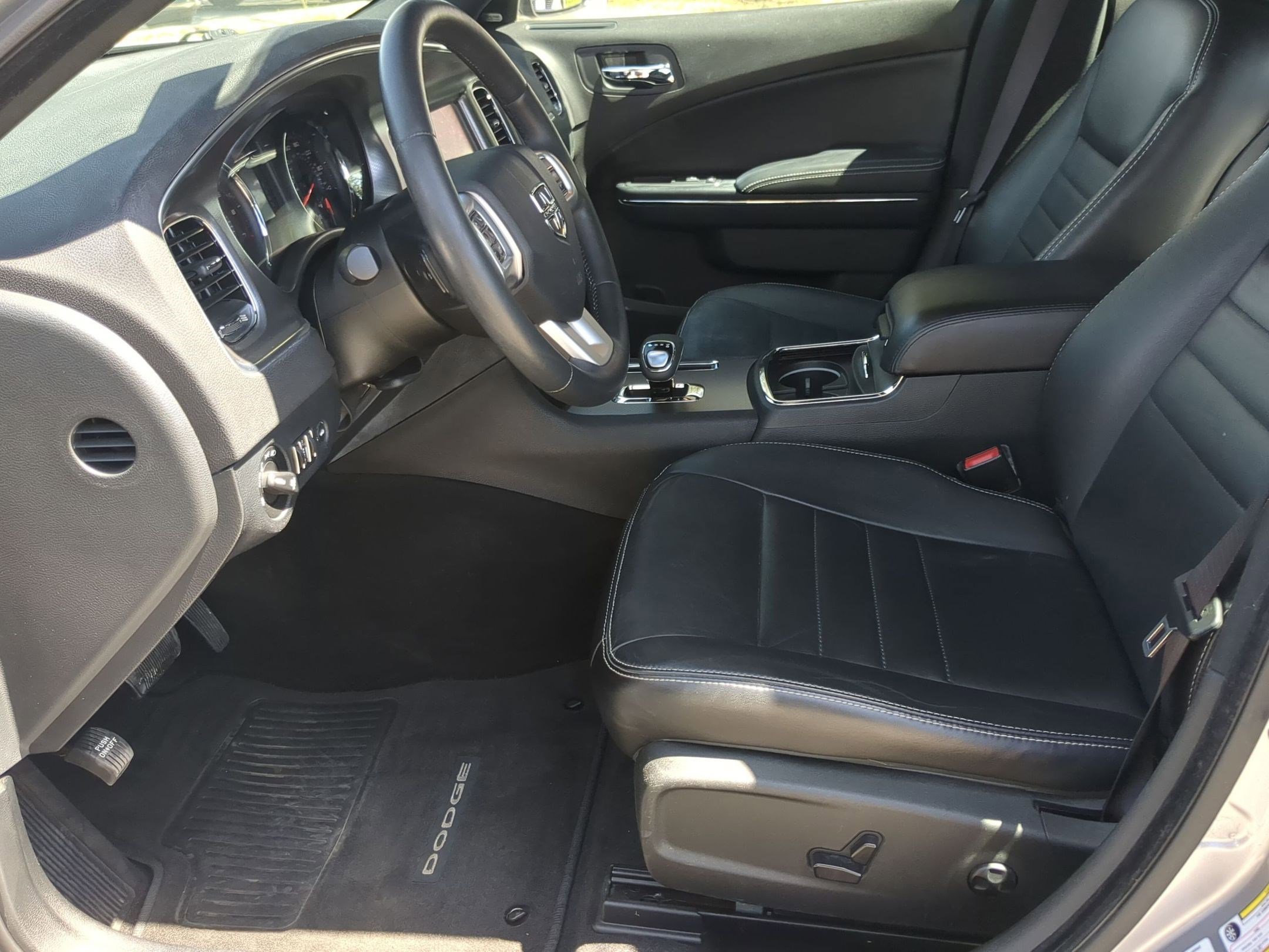 Used 2014 Dodge Charger SXT Plus image 11