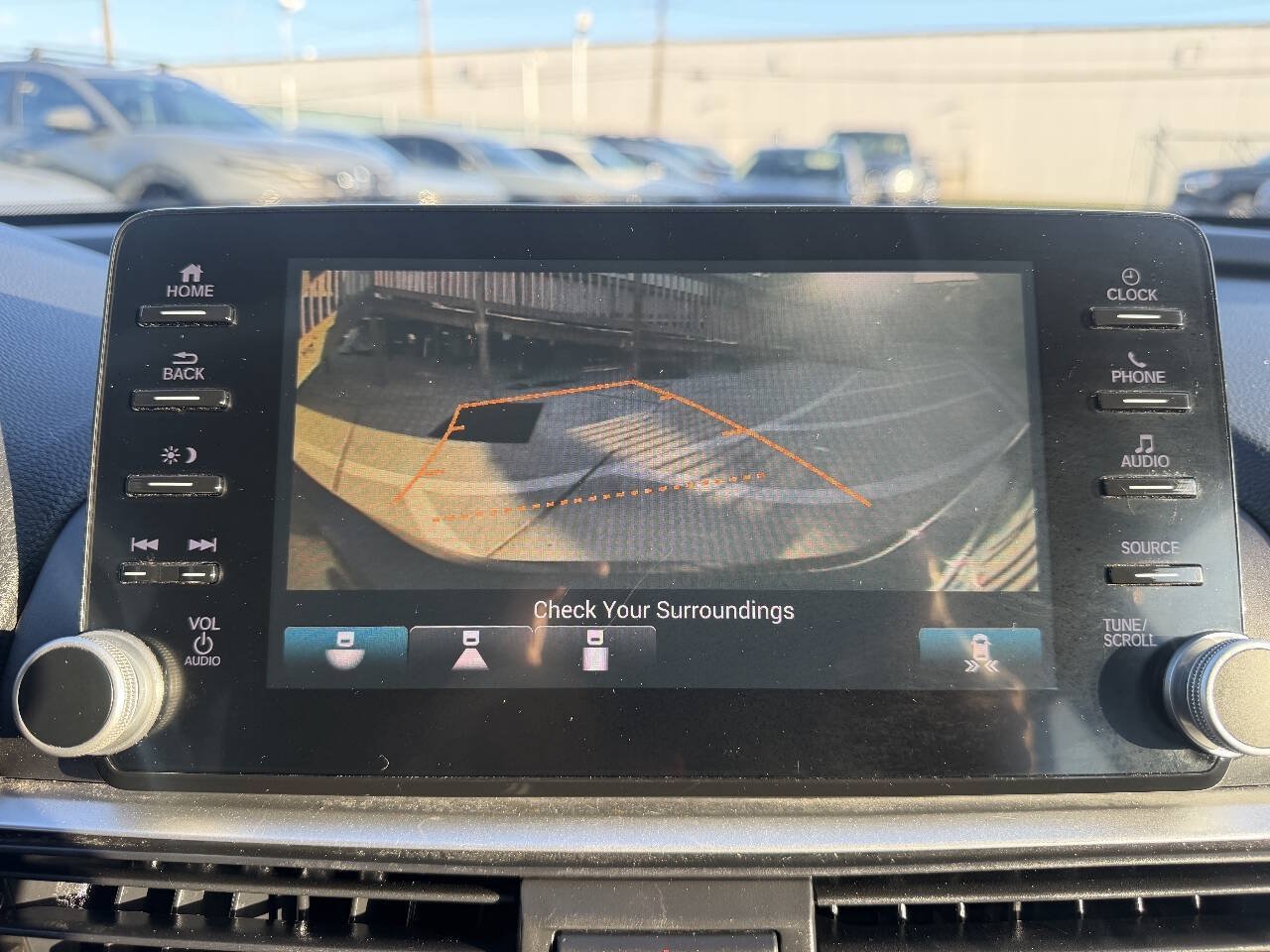 Used 2019 Honda Accord EX image 10