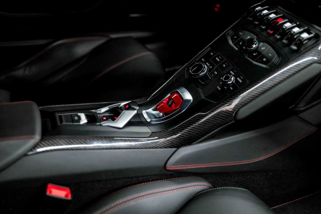 Used 2015 Lamborghini Huracan LP 610-4 image 53