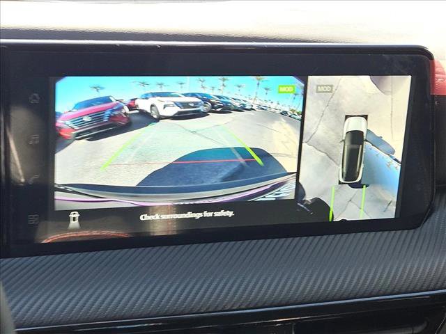 New 2026 Nissan Kicks SR image 14