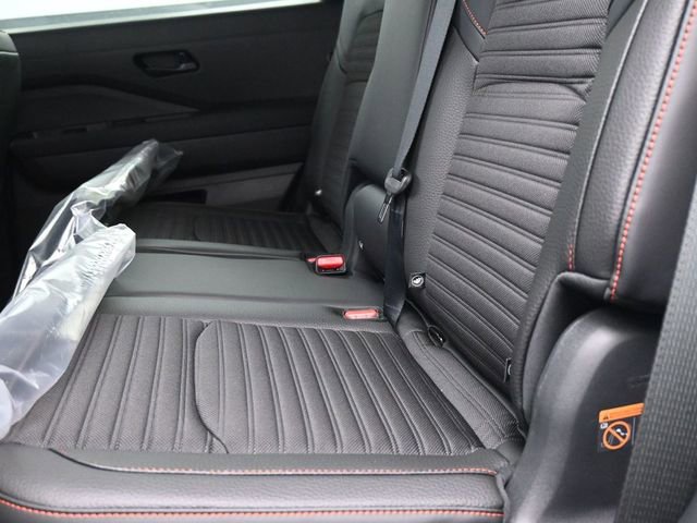 New 2026 Nissan Pathfinder Rock Creek image 22