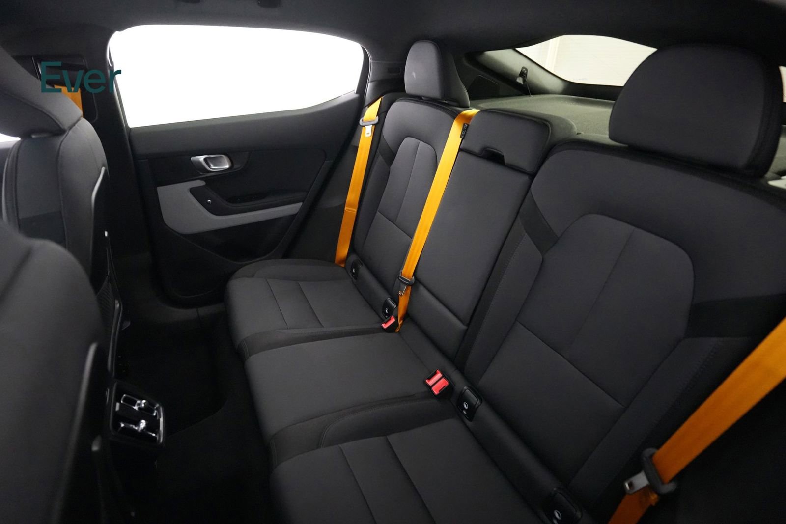 Used 2024 Polestar Polestar 2 image 24