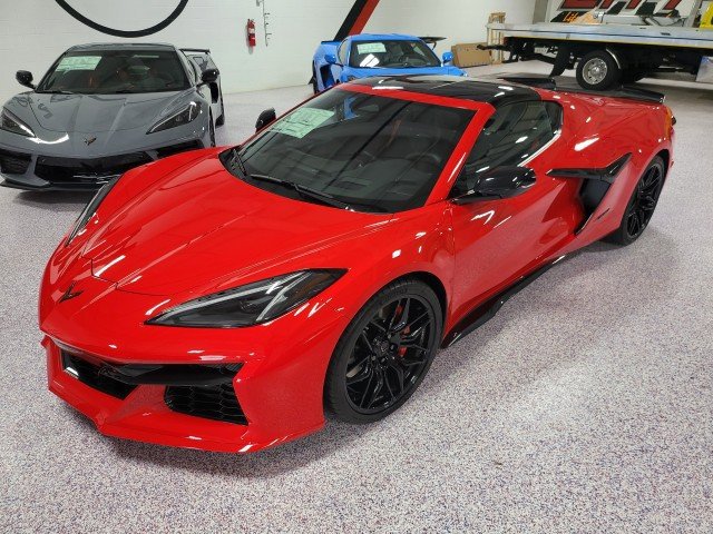 New 2025 Chevrolet Corvette Z06 w/ Battery Protection Package RWD image 11
