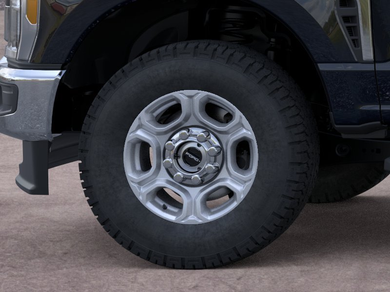 New 2026 Ford F350 XLT w/ FX4 Off-Road Package AWD/4WD image 19