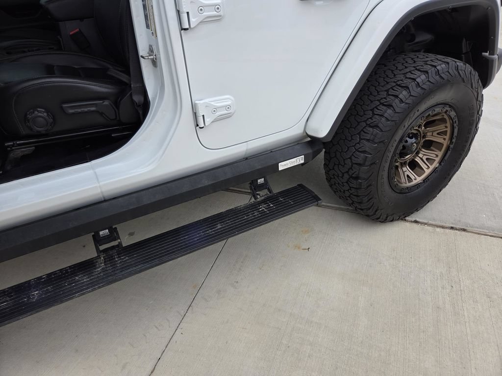 Used 2023 Jeep Wrangler Unlimited Rubicon 392 w/ Dual Top Group AWD/4WD image 38